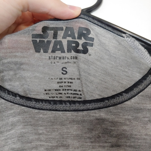 Star Wars Darth Vader Christmas Scarf 3/4 Sleeve Gray Sheer Tee Shirt Size Small - Picture 2 of 16